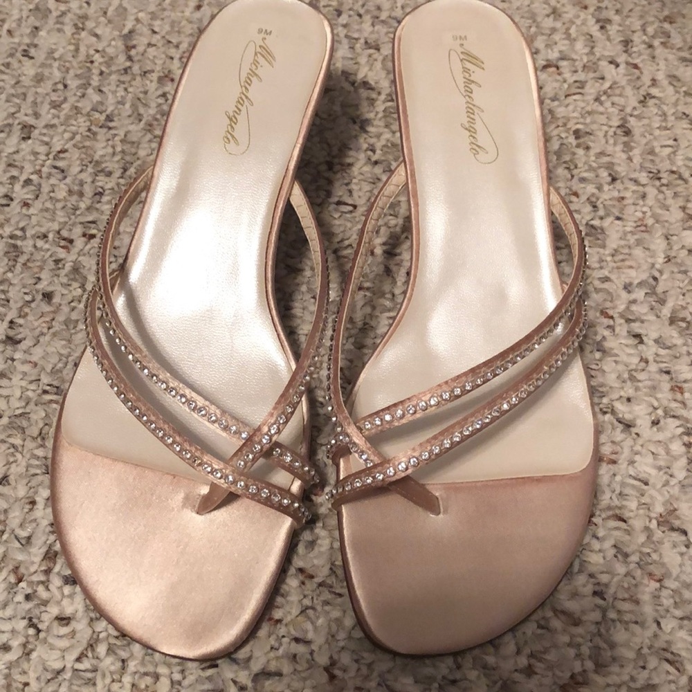 Gold sandal with crystals size 9